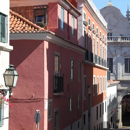 Two Bedroom In Santa Catarina! * リスボン